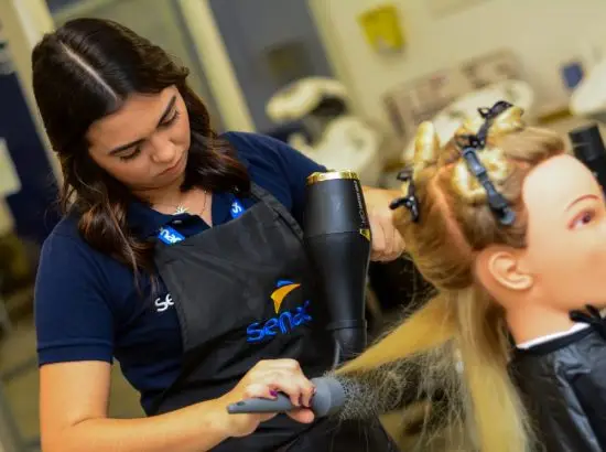 Senac RJ participa da Professional Fair, primeira edição da Beauty Fair no Rio de Janeiro